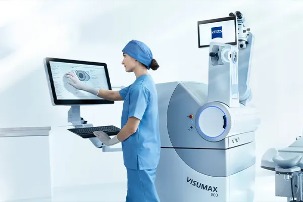 ZEISS SMILE Pro machine