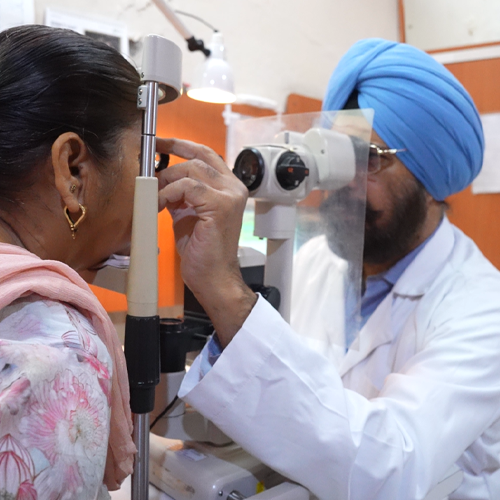 Comprehensive eye exam